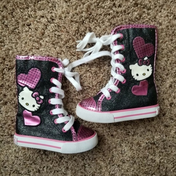 Hello Kitty Other - Size 6 toddler hello kitty glitter sneaker boots
